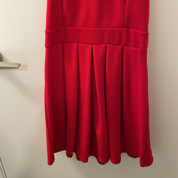 Red mini dress - Picture 6 of 6